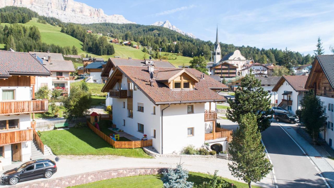 Apartments Chalet Maria Badia  Exterior photo